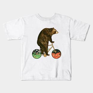 Biker Bear,  Bear Riding Bike, Bear On Bicycle, Mountain Biker Bear,  MTB Rider Bear, Cyclist Bear, Wildlife Cycling, Retro Vintage Biking Bear Art, Cycling and Animal Pun, Nature Inspired Biking Art Kids T-Shirt